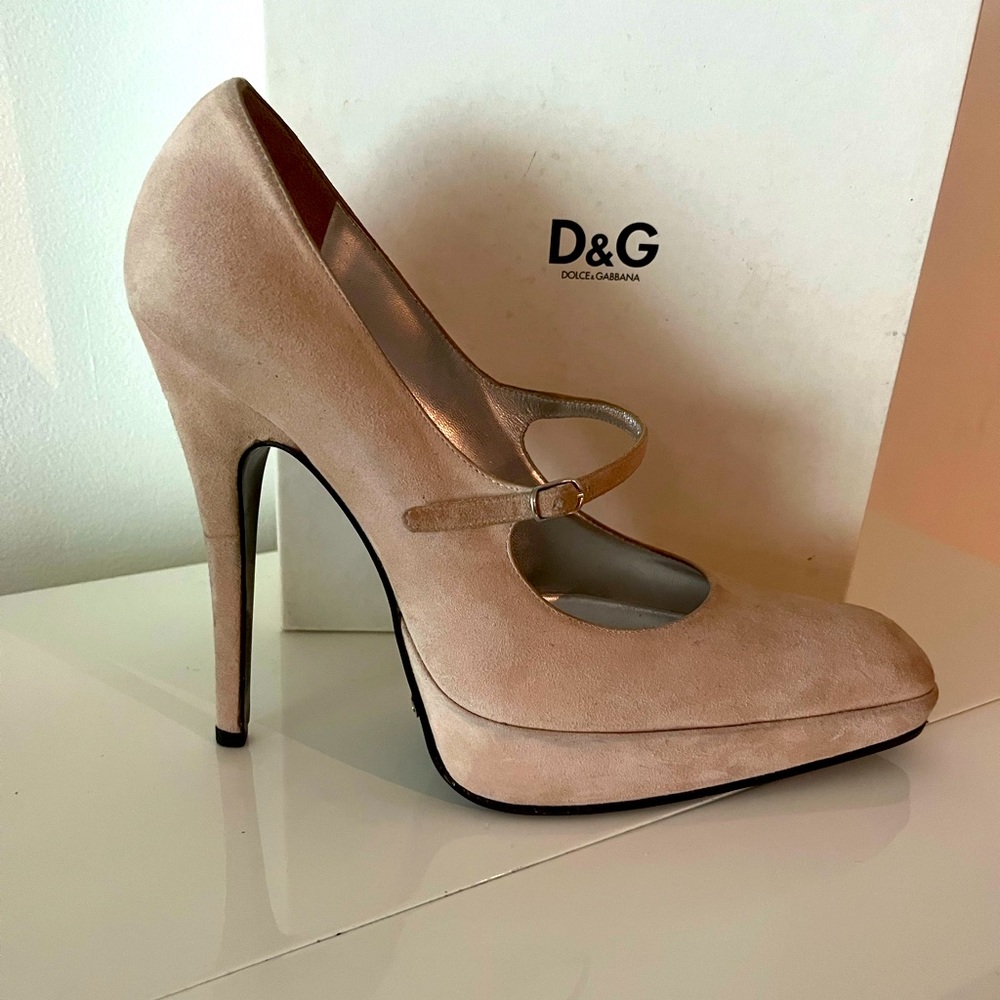 Vintage Dolce & Gabanna platform stilettos